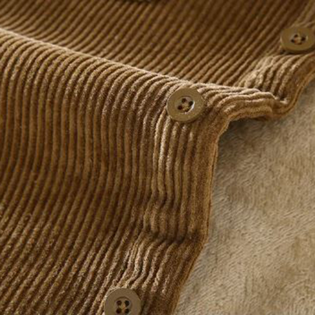 Veste en velours côtelé au design classique