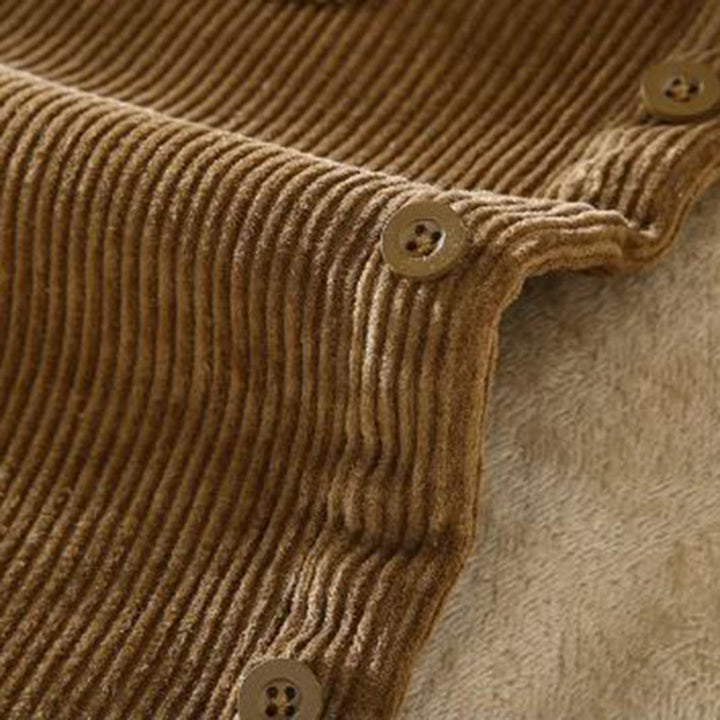 Veste en velours côtelé au design classique