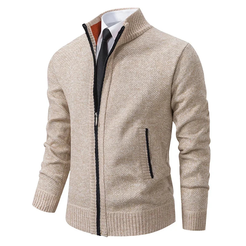 Comfortable and Warm Knitted Sweater – KnitWear