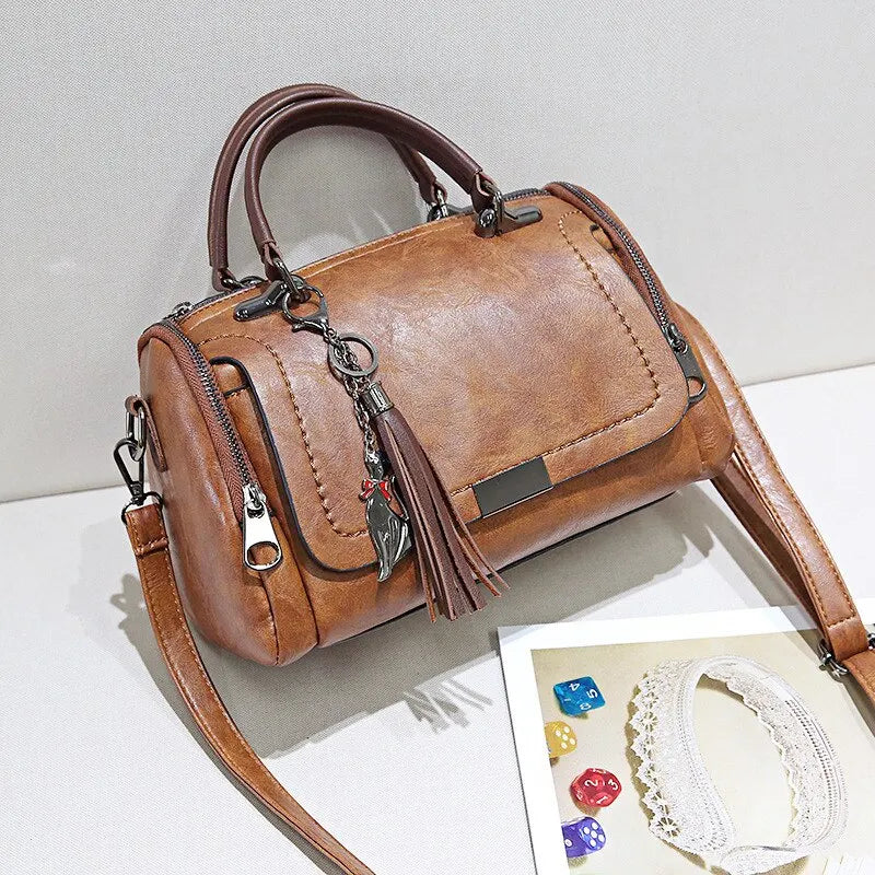 Stella - Leather Shoulder Bag