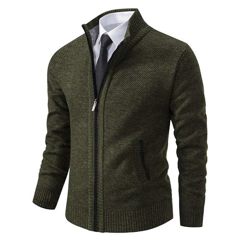 Comfortable and Warm Knitted Sweater – KnitWear